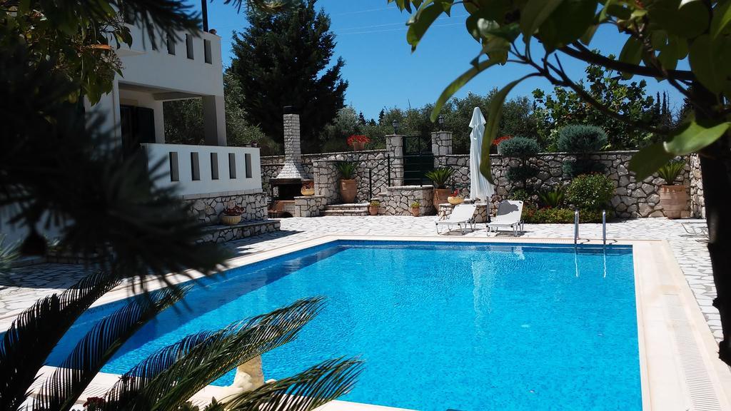 Ionian Villas Áyios Nikítas Zimmer foto